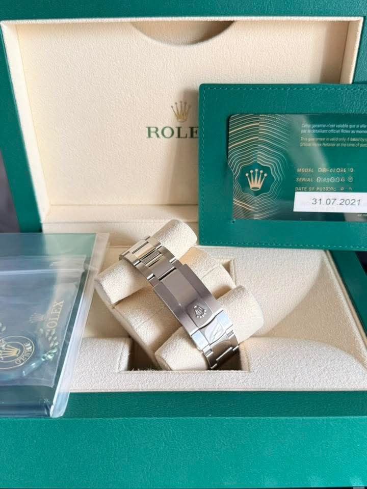 Rolex Oyster Perpetual Date Black Big Diamond Dial 18k White Gold Fluted Bezel